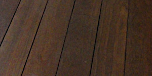 Sucupira Holz - SUCUPIRA