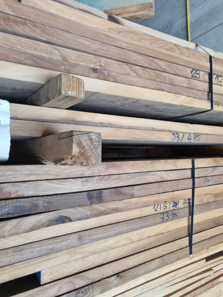 Holz - Nussbaumholz